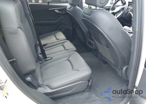 2024 Audi Q7 Premium Plus 45 Tfsi Quattro Tiptronic z USA, uszkodzony, nr VIN WA1LCBF70RD001587